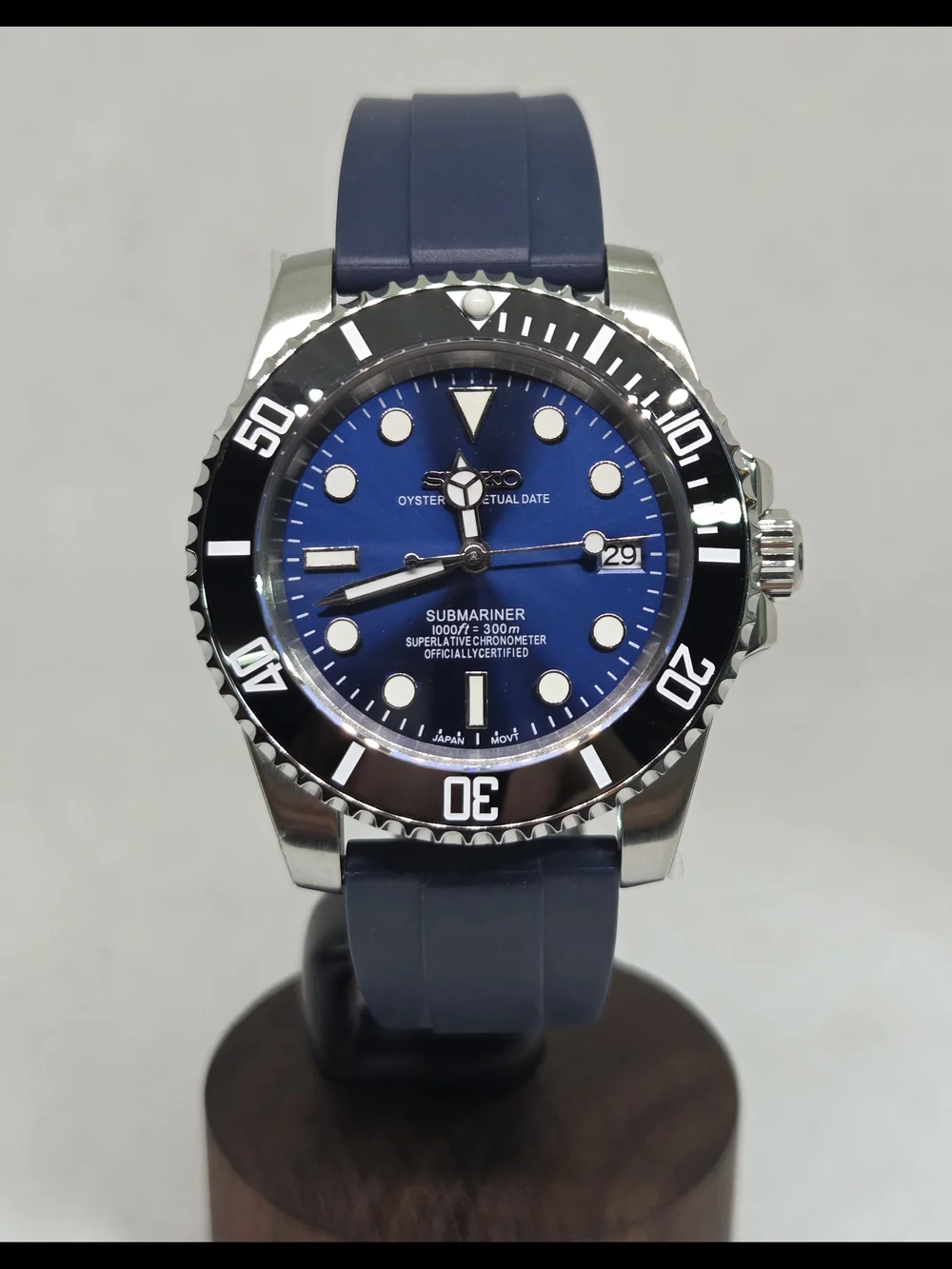 Custom 40mm Automatic Seiko Mod Watch NH35 Black & Blue Submariner